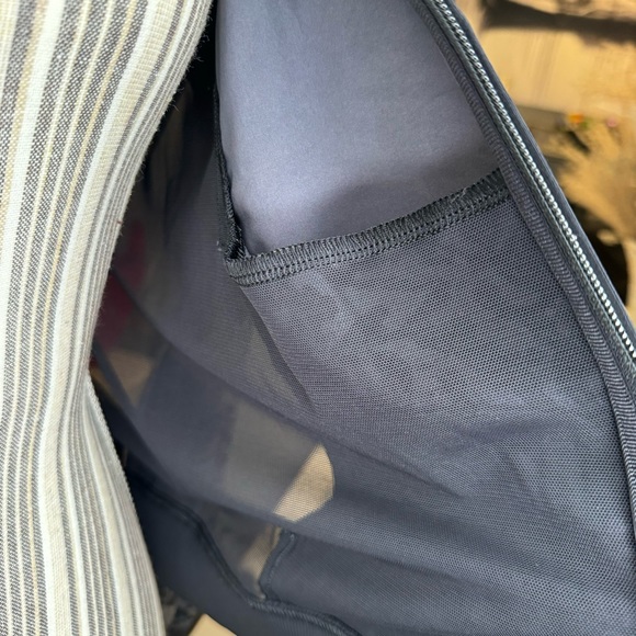 lululemon Noir Bomber Jacket - Picture 7 of 10